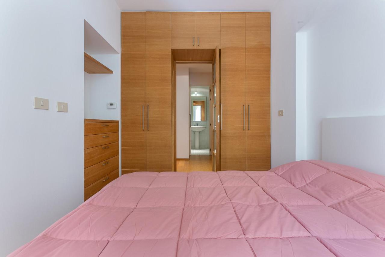 Pleasant Central Apartment With Garden Bolonia Exterior foto