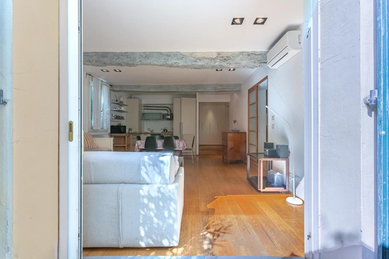 Pleasant Central Apartment With Garden Bolonia Exterior foto