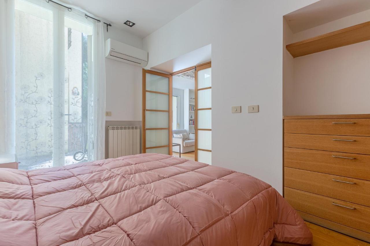 Pleasant Central Apartment With Garden Bolonia Exterior foto